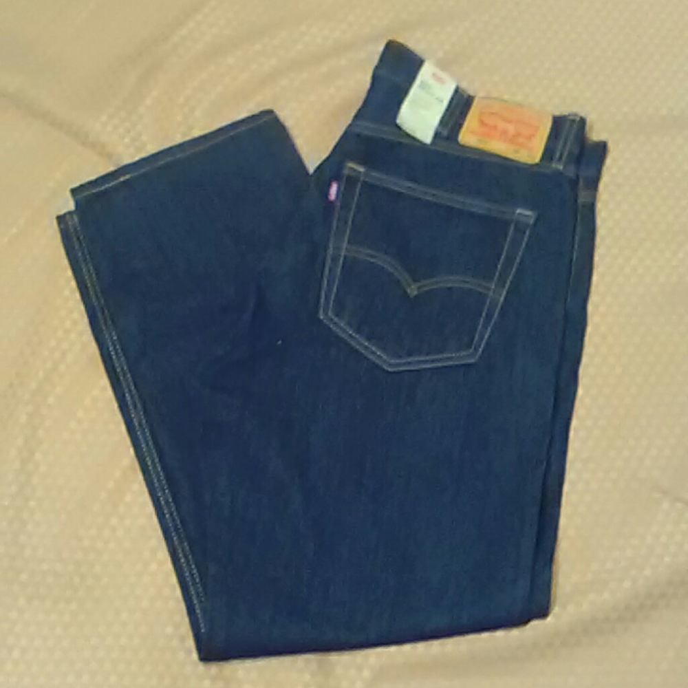 Men's Levi's 505 Regular sz 38 x 30  NWT!